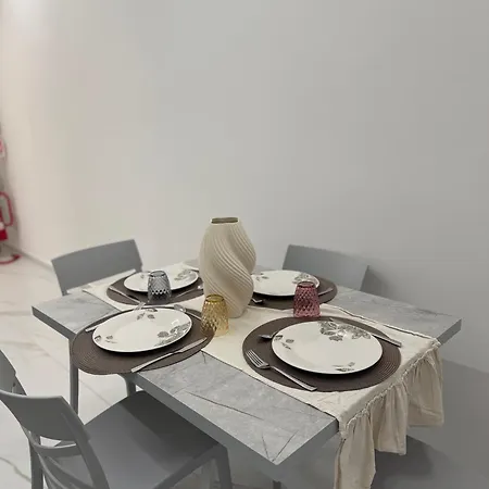 Miranapoli Suite-2